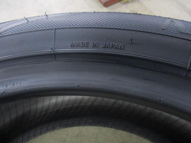 日本製 215/45R18(215/45-18)新品タイヤ！ ＴＯＹＯ ナノエナジー３＋