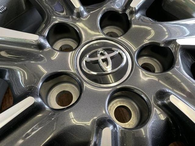タイヤ交換に!トヨタ ノア/ヴォクシー 純正 16インチ |グー タイヤ交換に!トヨタ ノア/ヴォクシー 純正 16インチ |グー