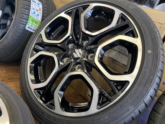 スイフトスポーツ純正が入荷！！