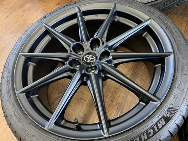 トヨタ GR86 RZ 純正 18インチアルミホイール(ナット付 トヨタ GR86 RZ 純正 18インチアルミホイール(ナット付