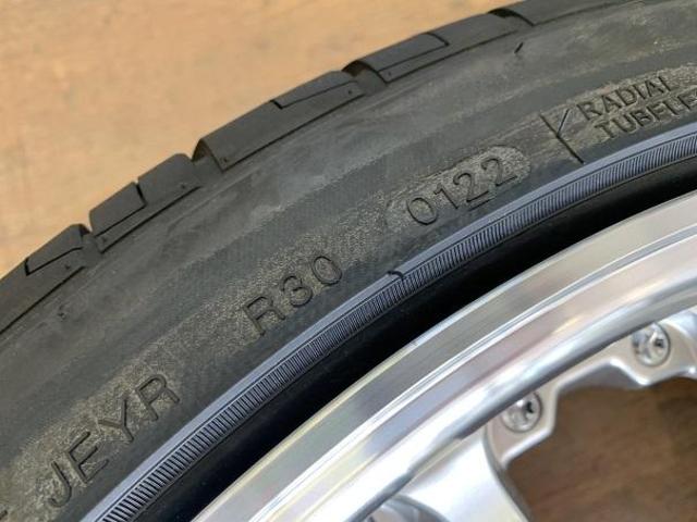 入荷！21インチ！未使用品！ アルファード/ヴェルファイア/ＲＡＶ４やハリアー等