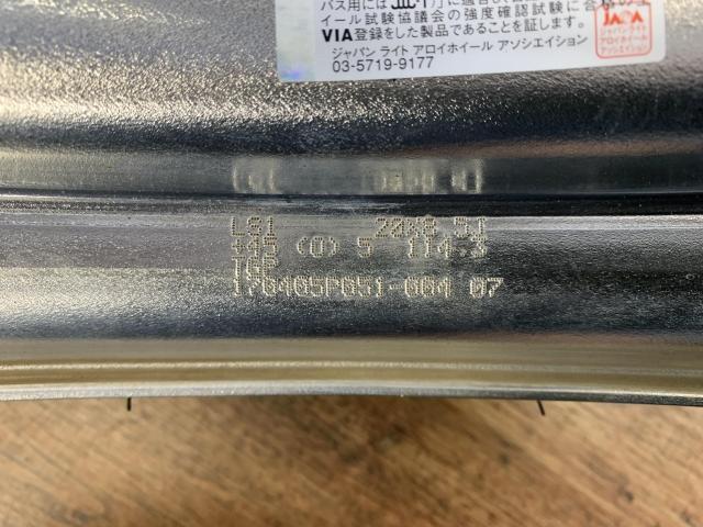 シンプルな５スポーク！２０インチ中古セットのご案内！