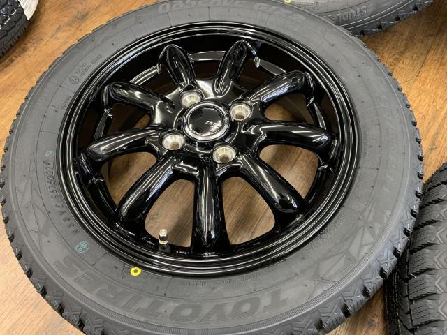 季節先取り！軽自動車用未使用スタッドレスお買い得セット！
