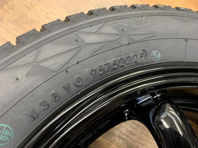 季節先取り！軽自動車用未使用スタッドレスお買い得セット！