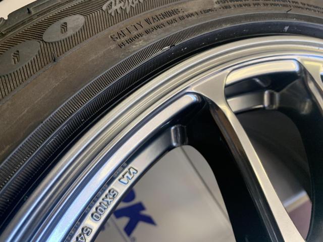 中古ミニバンサイズ！１７インチエモーション！