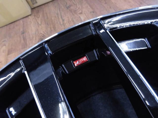 在庫限り！！新品即納！20インチ ウェッズ レオニス！