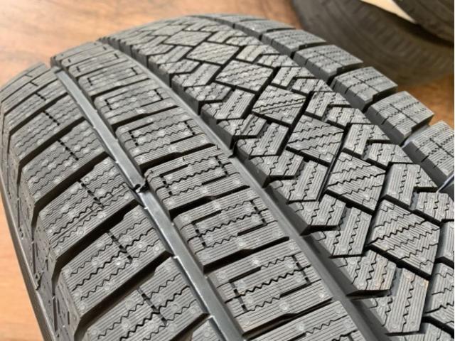 新型アルファード/ヴェルファイア４０系用スタッドレス入荷しました！