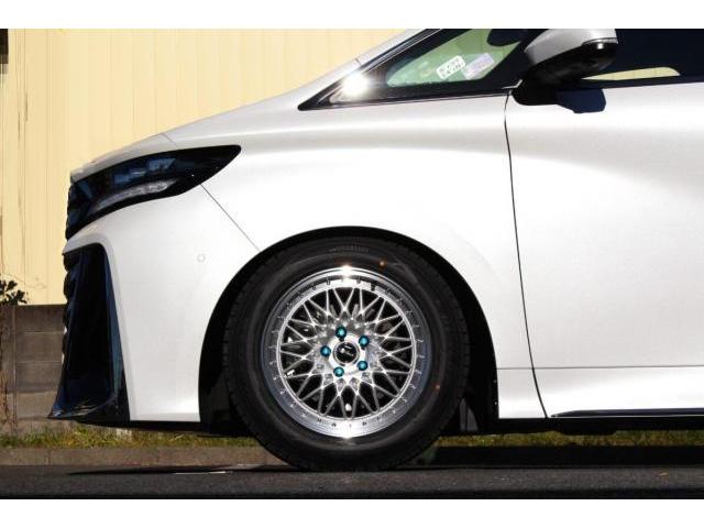 トヨタ　４０系アルファードやヴェルファイア、ＬＭ等に新品冬セット入荷！
