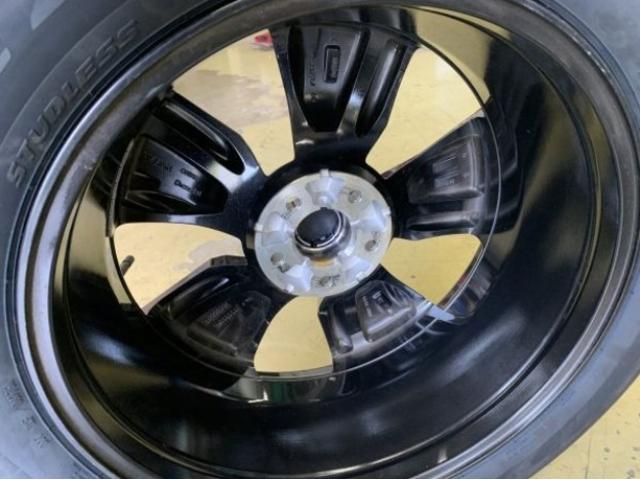 希少！！Ｔ３３ エクストレイル純正＆冬新品タイヤ付入荷！！