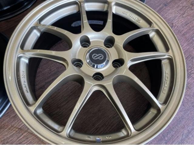 ミニバン等に！！ドレスアップ＆スタッドレスセット！！