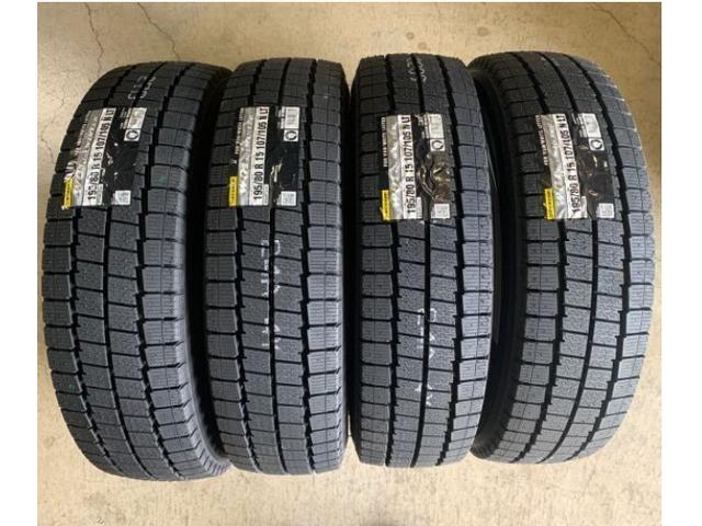 ハイエースやレジアスなどに！！純正スチール＆新品ダンロップスタッドレスのご案内！