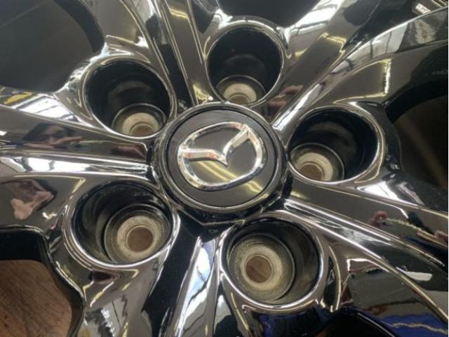 マツダ　ＭＡＺＤＡ３等の新品冬タイヤ付お買得セット！！