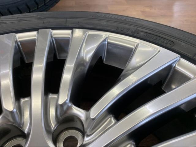 トヨタ　８０系ハリアー純正＆日本製新品スタッドレス付入荷！！