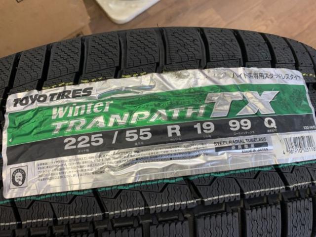 トヨタ　８０系ハリアー純正＆日本製新品スタッドレス付入荷！！