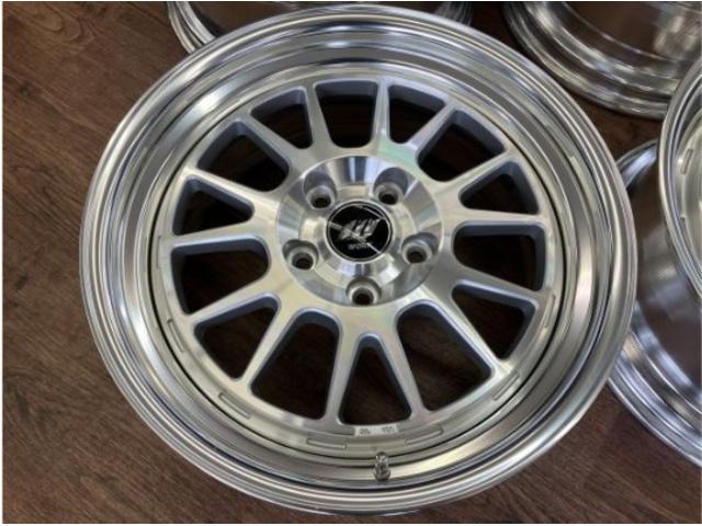 希少！美品！ＷＲＯＫ シーカー１７インチ入荷！！