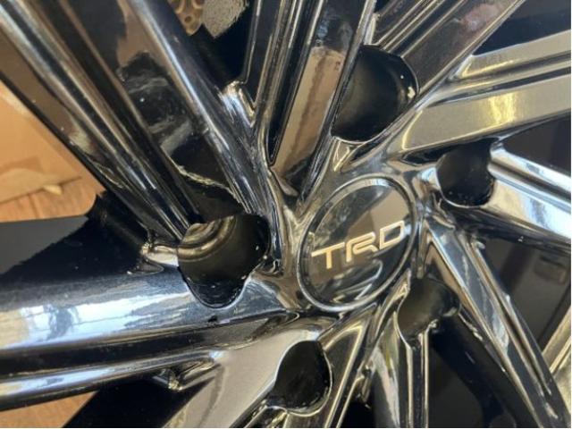 トヨタ・レクサスのＳＵＶ向け！２０インチスタッドレスセット！