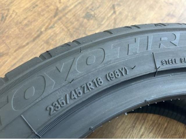 ちょっと早いけど年末セール開催中！
パンクなどで１本お探しの方に！！