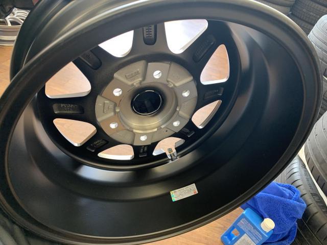 ハイエースやレジアスなどに！ちょっと早い年末セール！