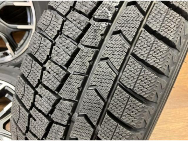 日産のコンパクト！ノート純正＆新品スタッドレス付仕上がりました！！