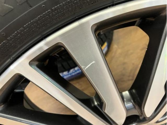 エルグランド純正＆新品スタッドレスセットのご案内！　パーツ情報