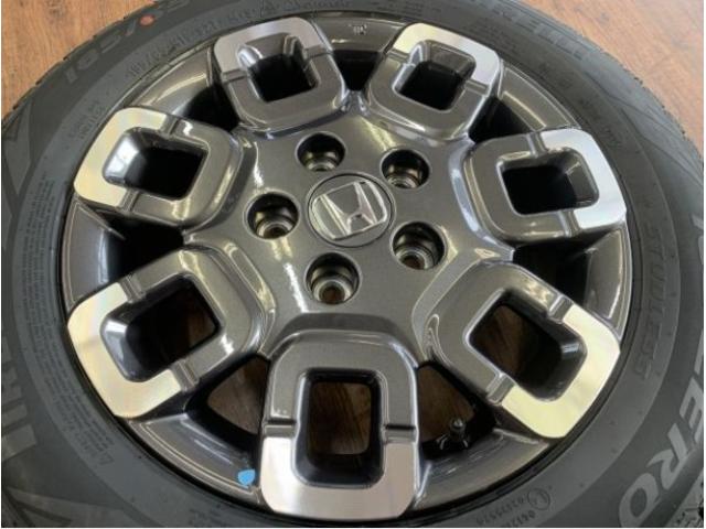 ホンダ　フリード用純正ホイール＆新品スタッドレス付入荷！