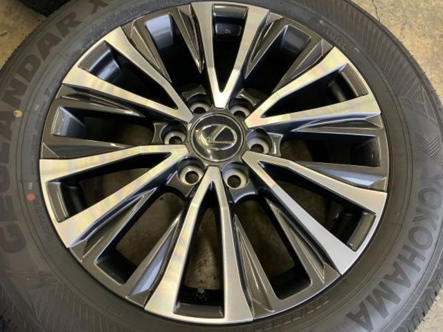 ＬＸやＧＸ、ランクル３００/２５０等に！！新車外し美品セット！