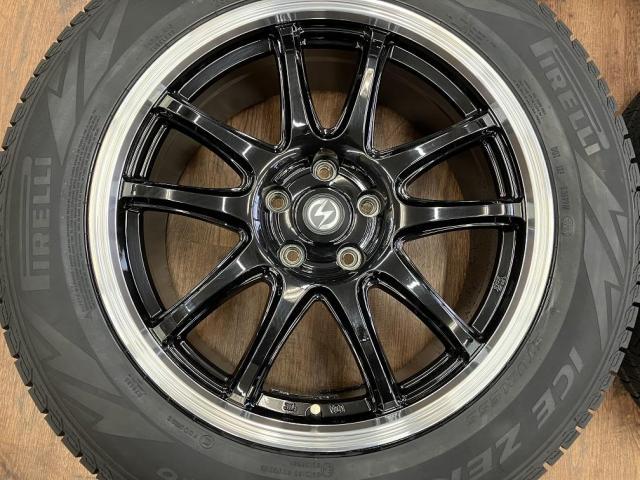 日産新型エクストレイルＴ３３系や三菱アウトランダーに！！　