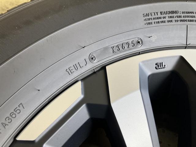 トヨタ　ランドクルーザー７０専用！新車外し美品が入荷！