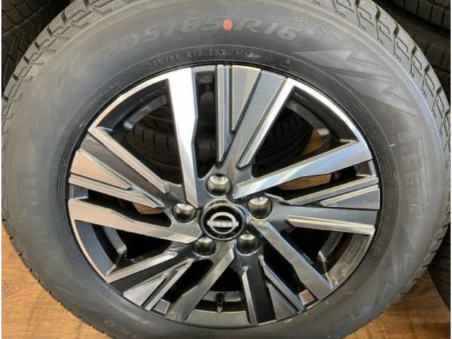 日産　C28系セレナ純正＆新品スタッドレス付セット入荷！！！