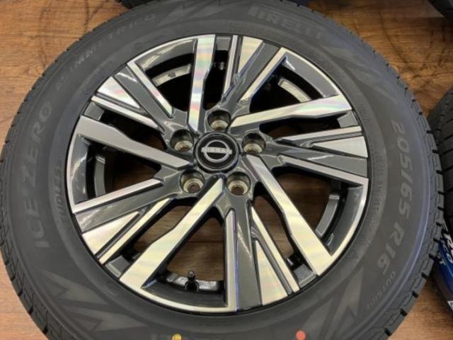 日産C28系 新型 セレナ純正＆新品スタッドレス付セット入荷！！！
