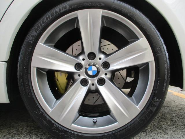 BMW　３シリーズ　Ｅ９１　スタースポークスタイリング１８９　１８インチ　タイヤ交換　ホイール交換