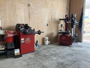 タイヤ交換お任せください。