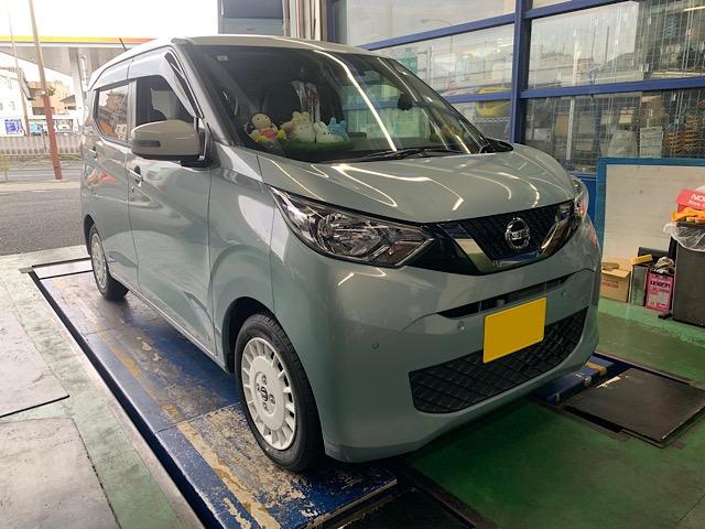 朝晩、だいぶ寒くなってきましたね！
これからはいよいよスタッドレスタイヤのシーズンに入ってきましたね！
お持ち込み交換、購入ご相談、お気軽にどうぞっ！！