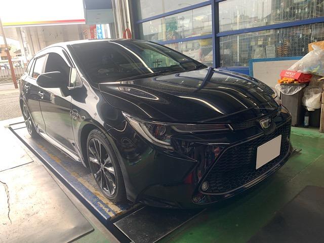 朝晩、だいぶ寒くなってきましたね！
これからはいよいよスタッドレスタイヤのシーズンに入ってきましたね！
お持ち込み交換、購入ご相談、お気軽にどうぞっ！！