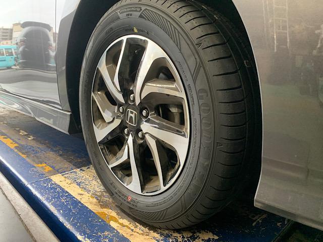 お持ち込みタイヤ交換お任せ下さい！！