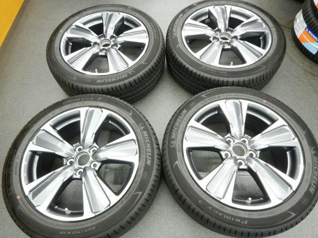 レクサス UX バージョンL純正 新車外し 18×7J+45 5H/114.3
ミシュラン プライマシー3 225/50R18 19年37週製造