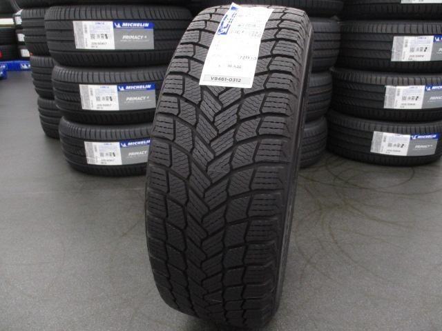 MICHELIN X-ICE SNOW SUV 265/70R18 スタッドレスタイヤ MICHELIN X-ICE SNOW SUV 265/70R18 スタッドレスタイヤ