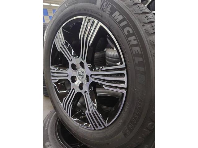 VOLVO XC40 18×7.5J+50.5 5H/108 235/55R18 ボルボ/純正ホイール VOLVO XC40 18×7.5J+50.5 5H/108 235/55R18 ボルボ/純正ホイール