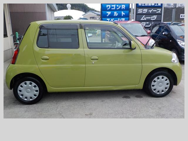 北葛城郡　王寺町　レクサス・エッセ　2台　車検