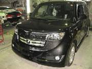 見事に修復完了、年間修理台数は７００台以上、新車ディーラー指定工場です。安心してお任せください