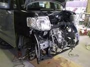 フレーム修正中の軽自動車、どんな車もｏｋ