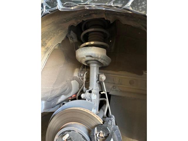 トヨタ　プリウス　サスペンション・足回りパーツ取付　60プリウス　ダウンサス取付け　和歌山　海南　下津　有田