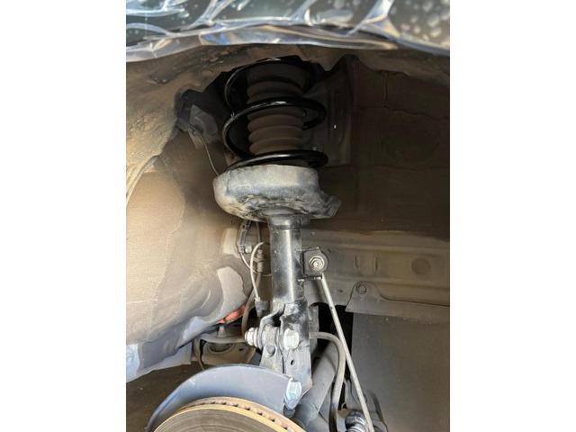 トヨタ　プリウス　サスペンション・足回りパーツ取付　60プリウス　ダウンサス取付け　和歌山　海南　下津　有田