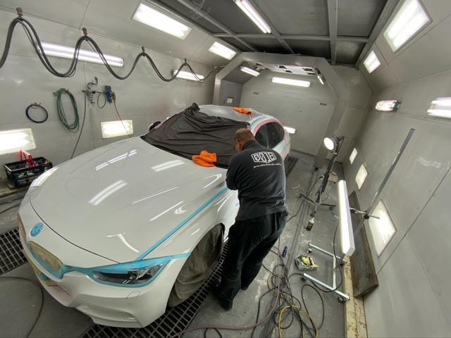 BMW  ガラスコーティング　下地処理の磨きが品質　きちんと磨いて脱脂処理　和歌山　橋本市　外車　輸入車　