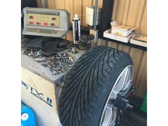 タイヤ直送　持ち込み 18インチ　オデッセイ　和歌山県　有田市　有田川町