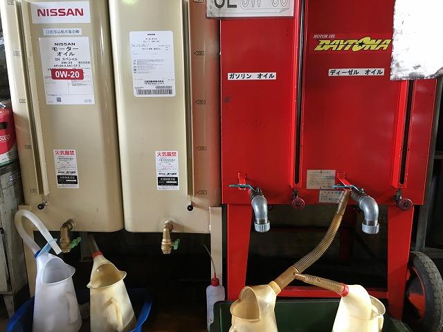 オイル交換大歓迎です。各種オイル」をご用意してお待ちしております。