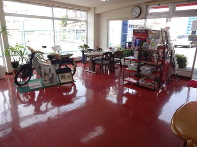 お客様スペースには貴重なバイクが！