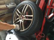 タイヤホイルの持ち込み取付お任せください