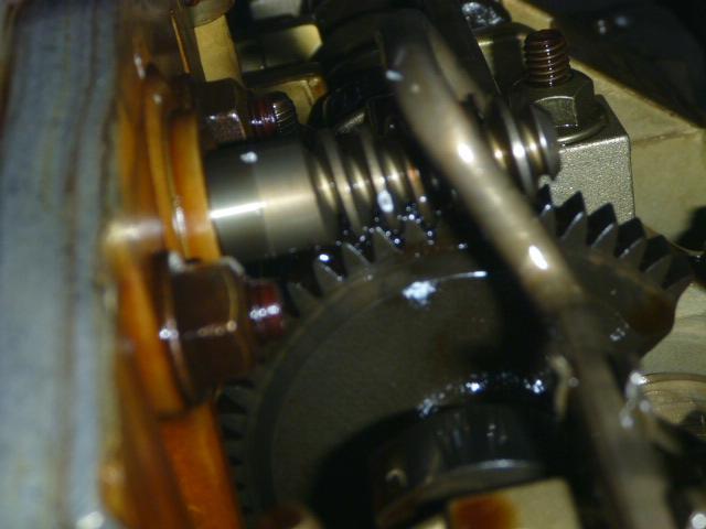 BMW320i(E91)　エンジンオイル漏れ修理とエンジン不調