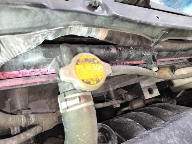 ヴォクシー ZRR70 水漏れ修理　ラジエーター交換　電動ファンモータ交換
 